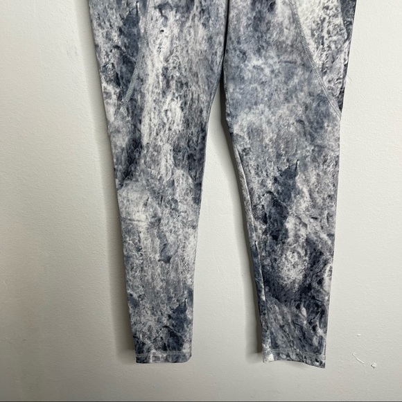 Varley Bedford Tight Crop Leggings Silver Tie Dye Size S Activewear - Picture 6 of 13